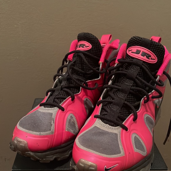 Nike Air Max Griffey Jr Fury 'Voltage Cherry' Size 6.5 (501827-600) - Picture 2 of 5